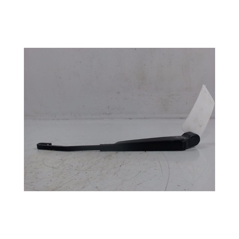 BRAS ESSUIE-GLACE ARRIERE FORD FOCUS