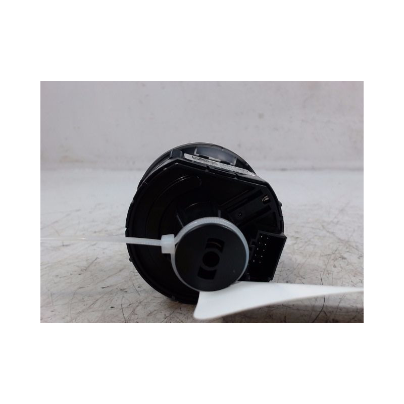 COMMANDE ECLAIRAGE VOLKSWAGEN POLO 2005-