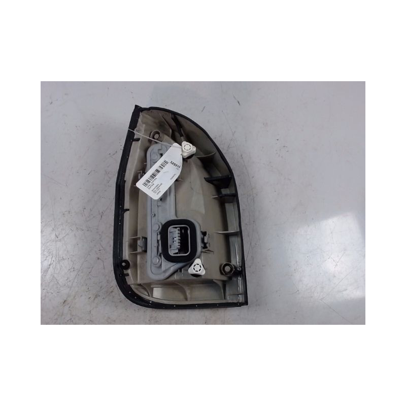 FEU ARRIERE DROIT OPEL ZAFIRA