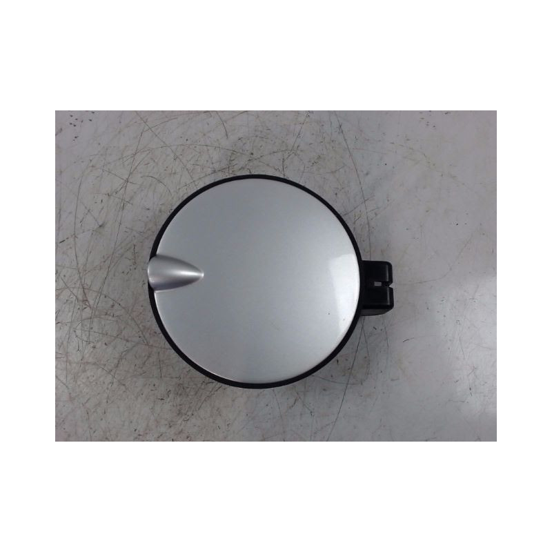 VOLET DE TRAPPE CARBURANT OPEL ZAFIRA