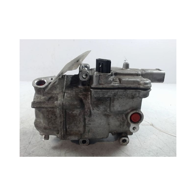 COMPRESSEUR AIR CONDITIONNE TOYOTA YARIS
