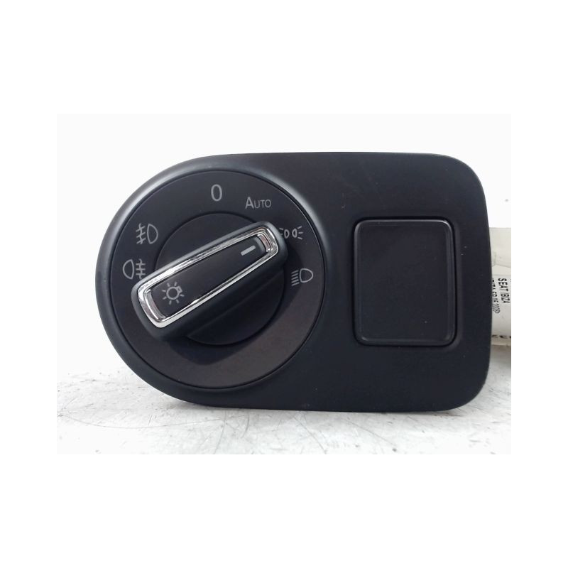 Interrupteur Éclairage Seat Ibiza IV SC (6J1) – 2011 – 6J1941531ARAT7