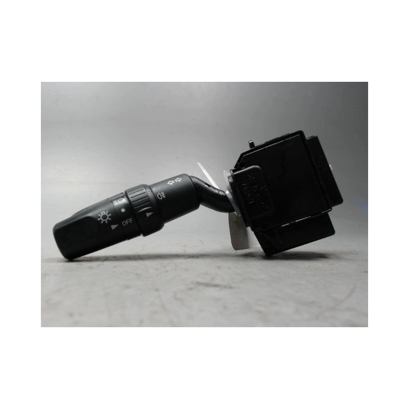 COMMANDE CLIGNOTANT MAZDA 5