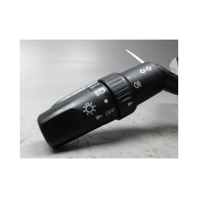COMMANDE CLIGNOTANT MAZDA 5