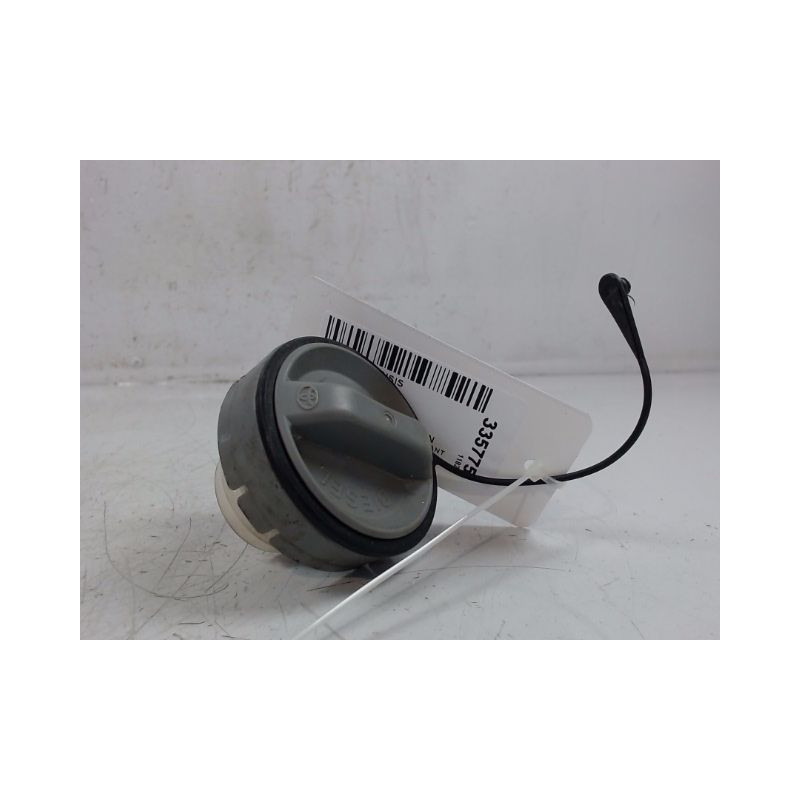 BOUCHON RESERVOIR A CARBURANT TOYOTA AVENSIS 2003-