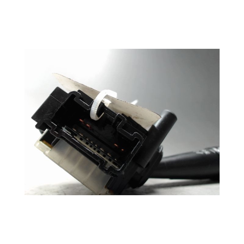 COMMANDE ESSUIE GLACE TOYOTA AVENSIS