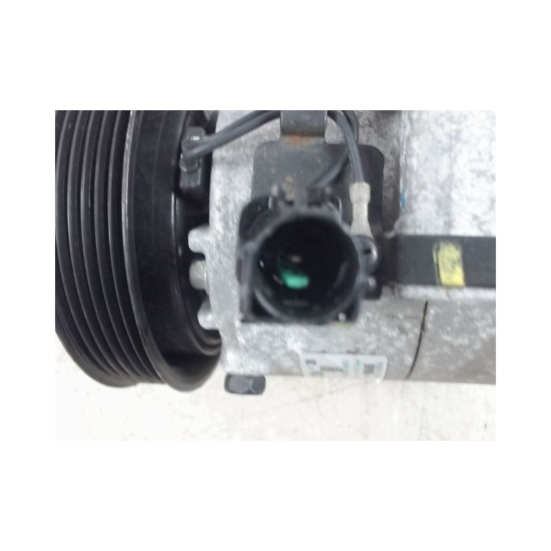 COMPRESSEUR AIR CONDITIONNE KIA VENGA 09-