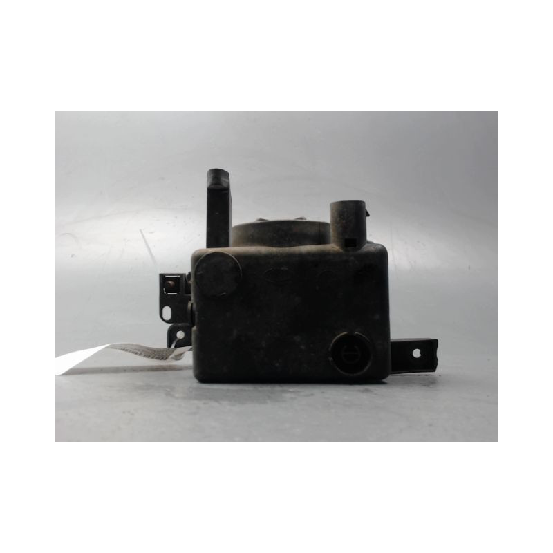 PHARE ANTIBROUILLARD AVANT GAUCHE OPEL CORSA 2000-8.2003