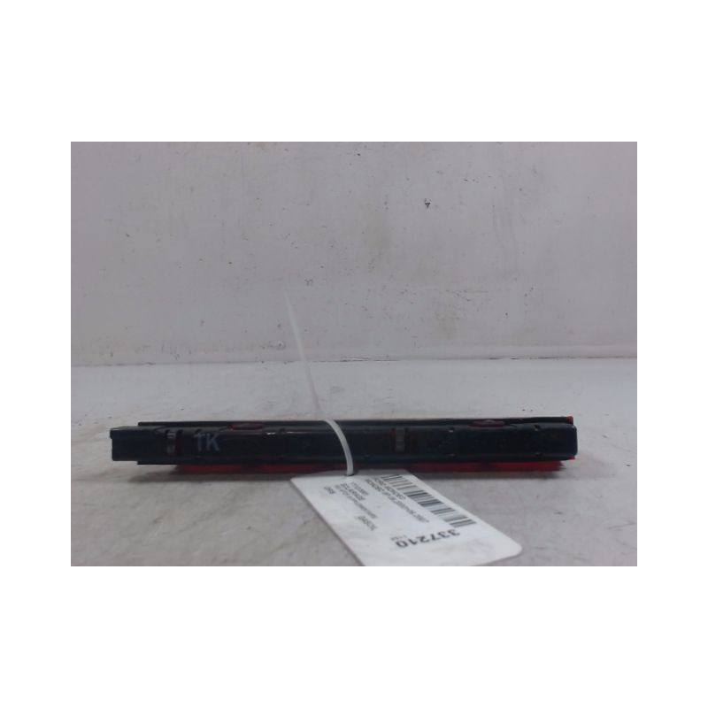 FEUX STOP SUPPLEMENTAIRE FORD MONDEO 2000-2007