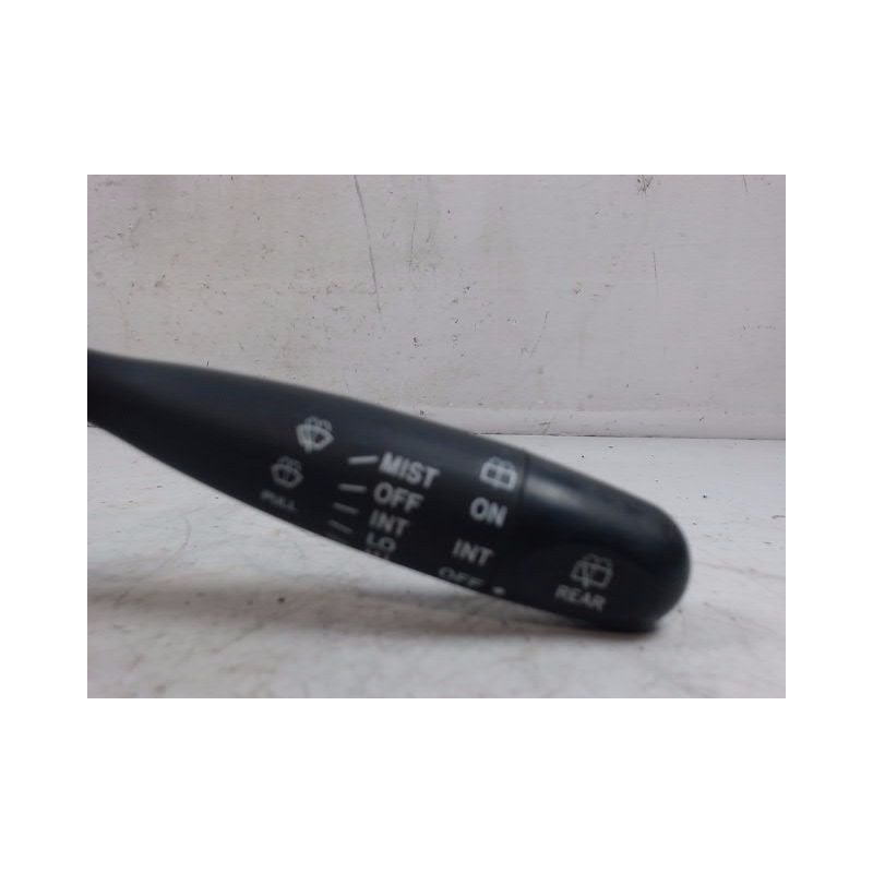 COMMANDE ESSUIE GLACE DAIHATSU SIRION 2000-