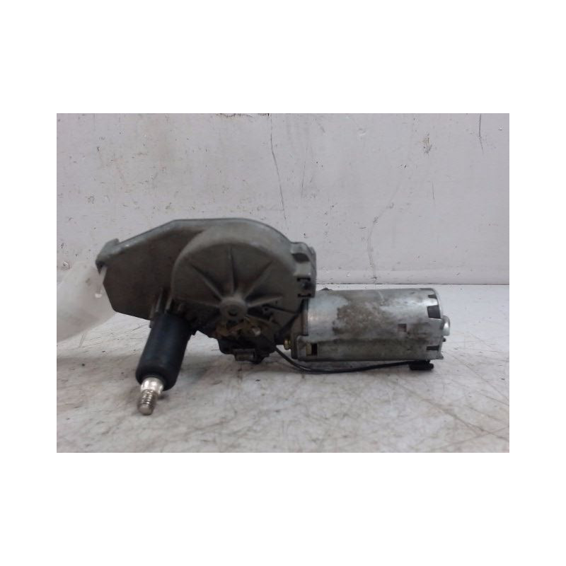 MOTEUR ESSUIE-GLACE ARRIERE NISSAN MICRA 96-98