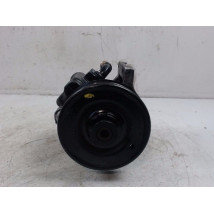 POMPE DIRECTION ASSISTEE RENAULT LAGUNA -98