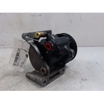 POMPE DIRECTION ASSISTEE RENAULT LAGUNA -98