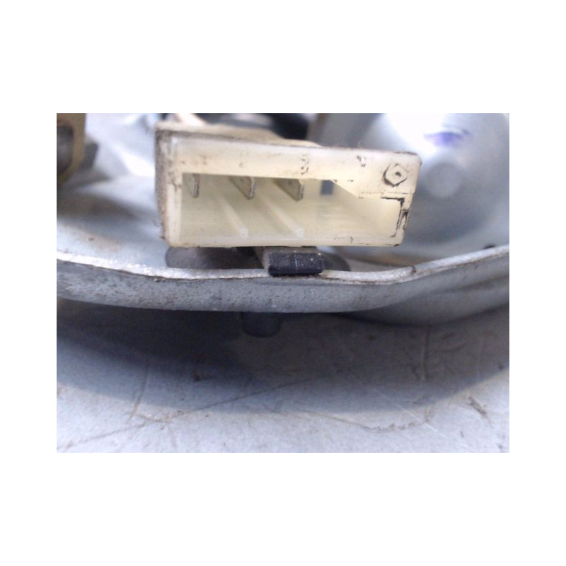 MOTEUR ESSUIE-GLACE ARRIERE RENAULT 19 92-96