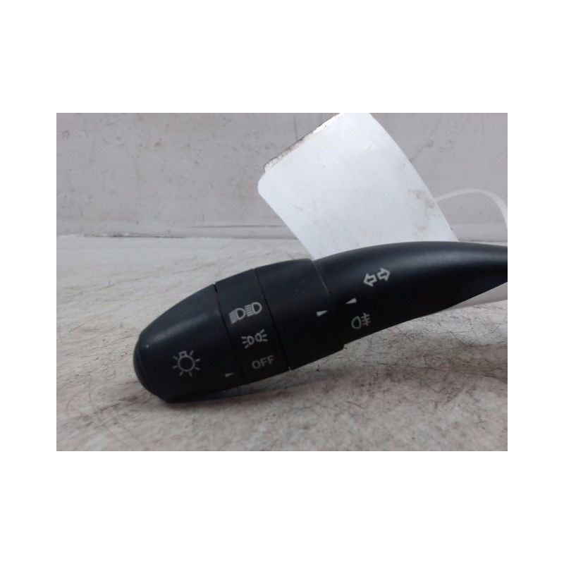 COMMANDE CLIGNOTANT KIA CEE-D
