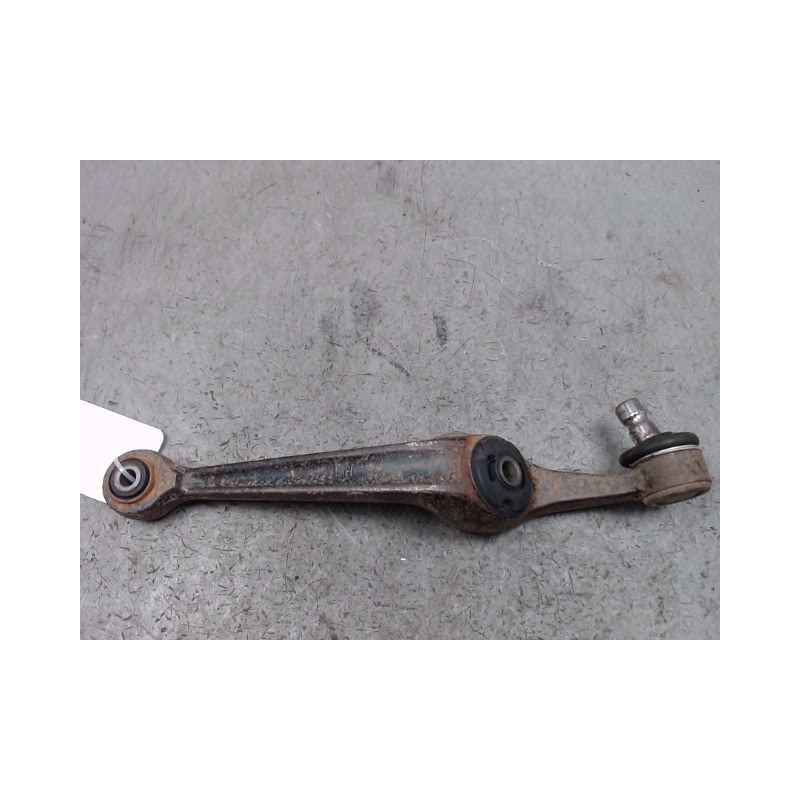 TRIANGLE INFERIEUR AVANT GAUCHE CITROEN C 15 FOURGONNETTE