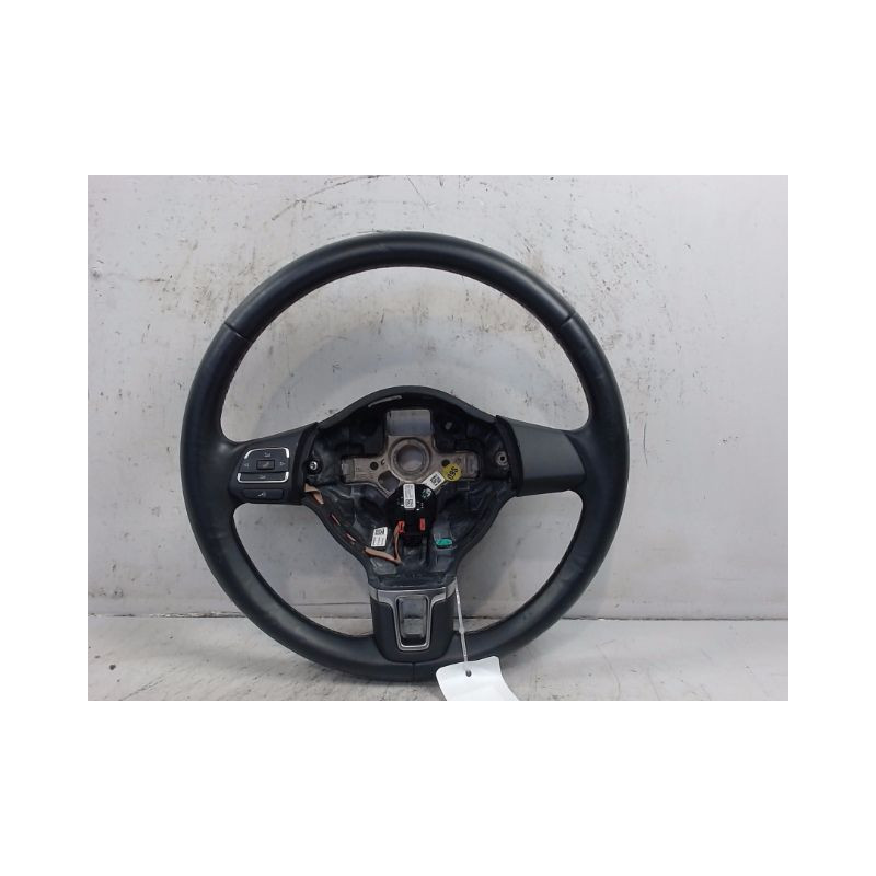 VOLANT DE DIRECTION VOLKSWAGEN POLO 2005-
