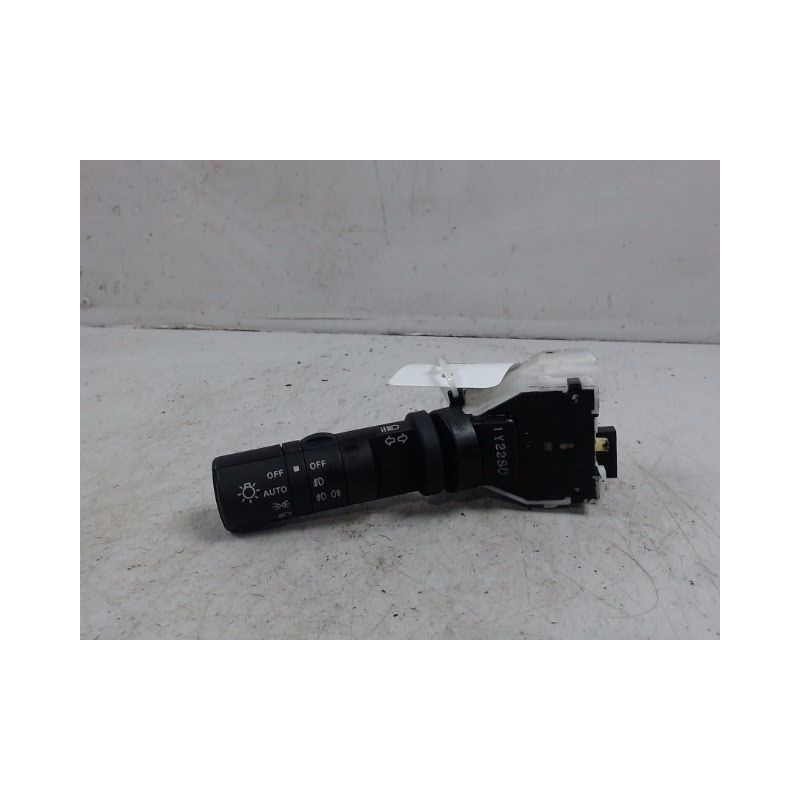 COMMANDE CLIGNOTANT NISSAN QHASQAI 2007-