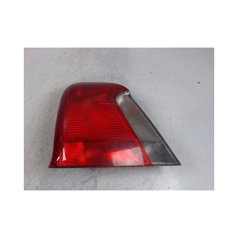 FEU ARRIERE GAUCHE  ROVER 75 2004-