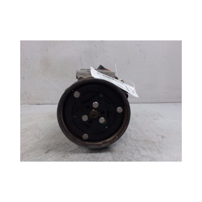 COMPRESSEUR AIR CONDITIONNE DACIA DUSTER 2010-