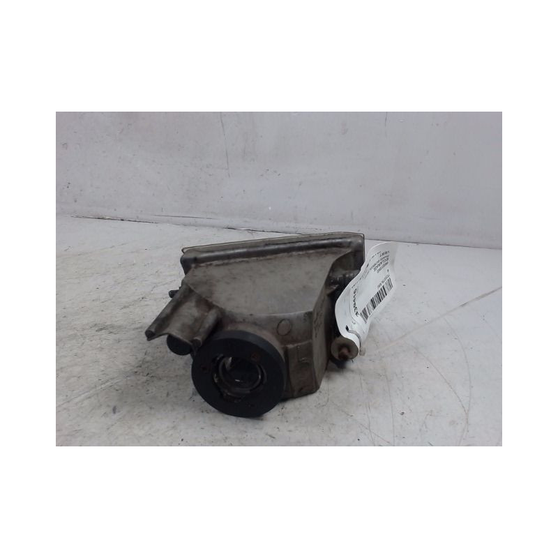 PHARE ANTIBROUILLARD AVANT GAUCHE TOYOTA RAV4 2000-