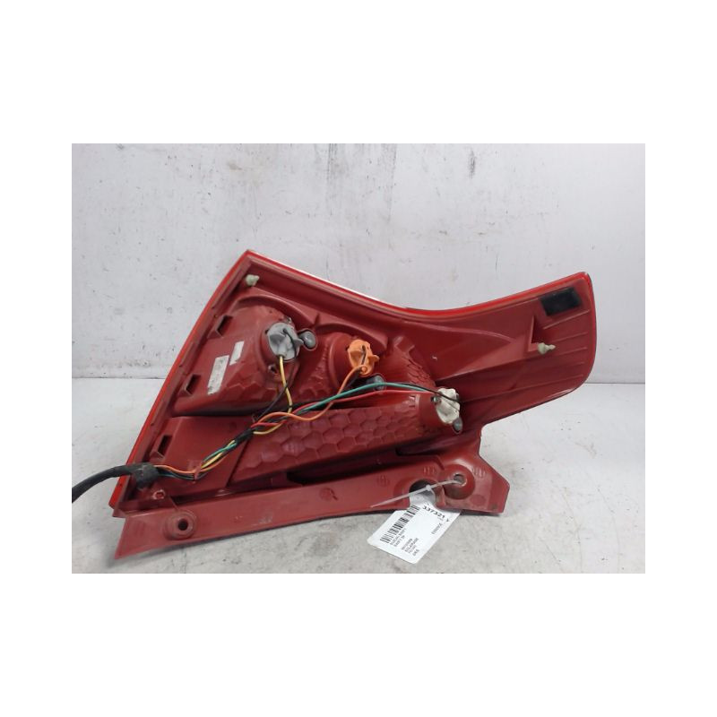 FEU ARRIERE DROIT SUZUKI SWIFT 3P