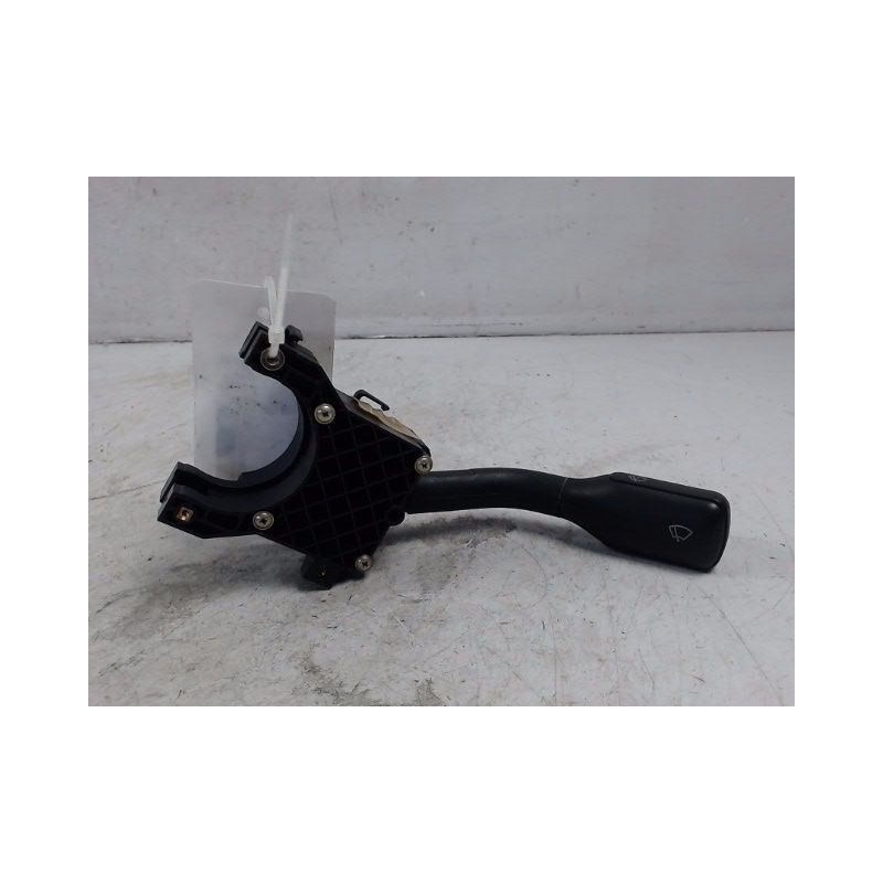 COMMANDE ESSUIE GLACE AUDI A4 95-99