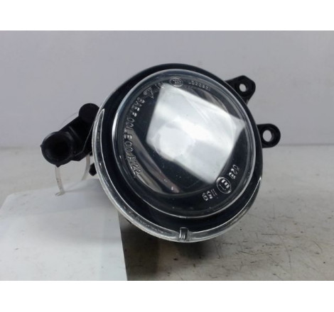 PHARE ANTIBROUILLARD AVD