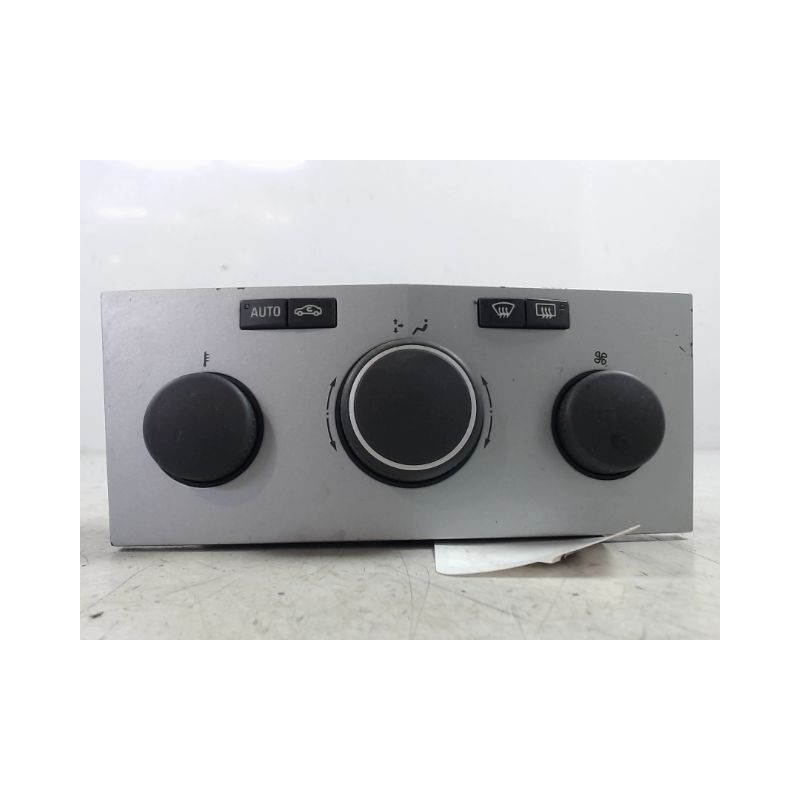 COMMANDE DE CHAUFFAGE OPEL ASTRA GTC 3P
