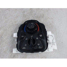 COMMANDE DE CHAUFFAGE TOYOTA AYGO 5P
