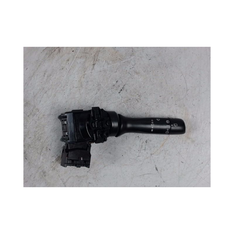 COMMANDE ESSUIE GLACE TOYOTA YARIS II 2010-