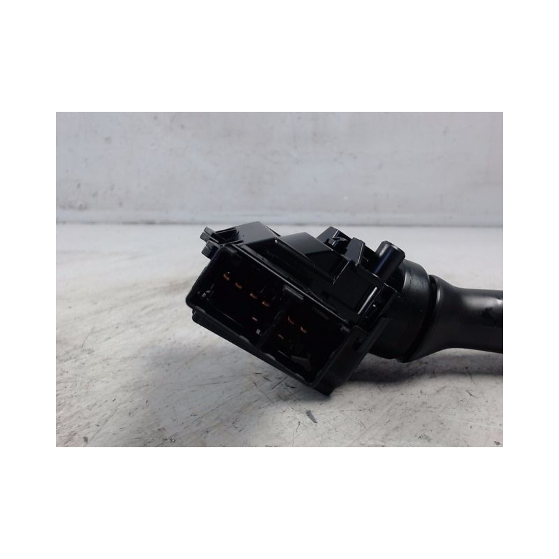 COMMANDE ESSUIE GLACE TOYOTA YARIS II 2010-