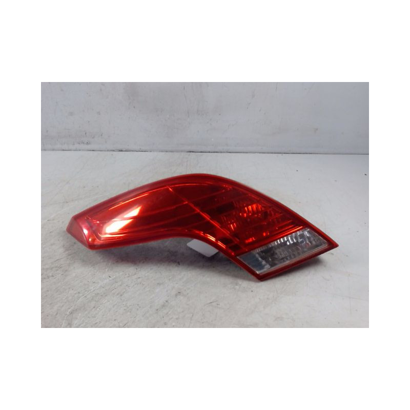 FEU ARRIERE INTERIEUR GAUCHE FORD FOCUS