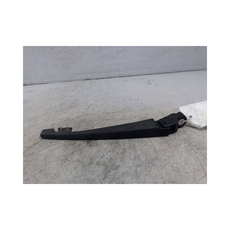 BRAS ESSUIE-GLACE ARRIERE SUZUKI SWIFT 3P
