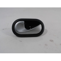 POIGNEE INTERIEURE PORTE AVANT GAUCHE RENAULT CLIO III 2010-