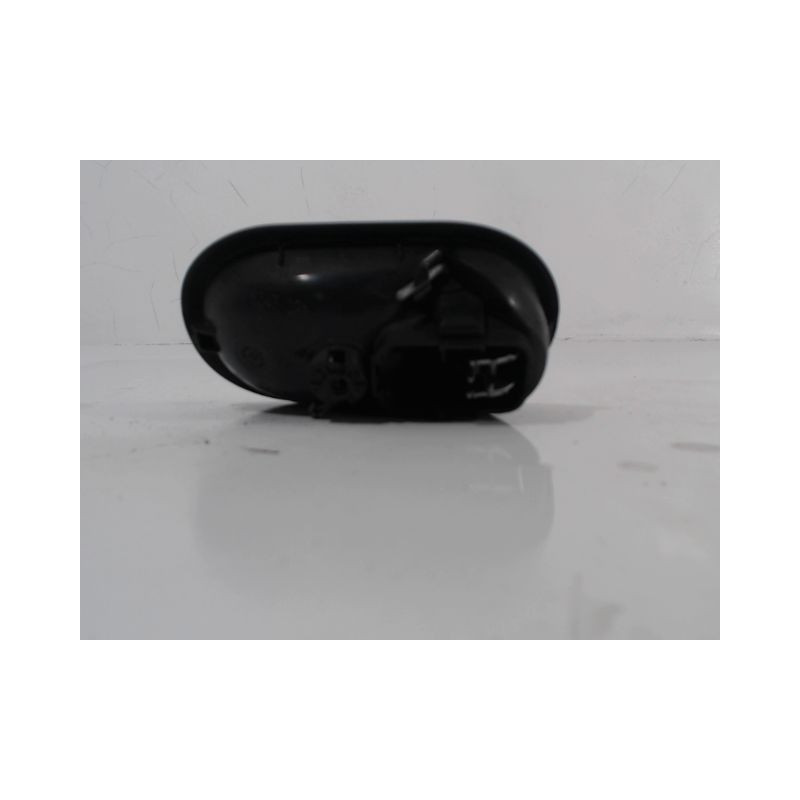 POIGNEE INTERIEURE PORTE AVANT GAUCHE RENAULT CLIO III 2010-
