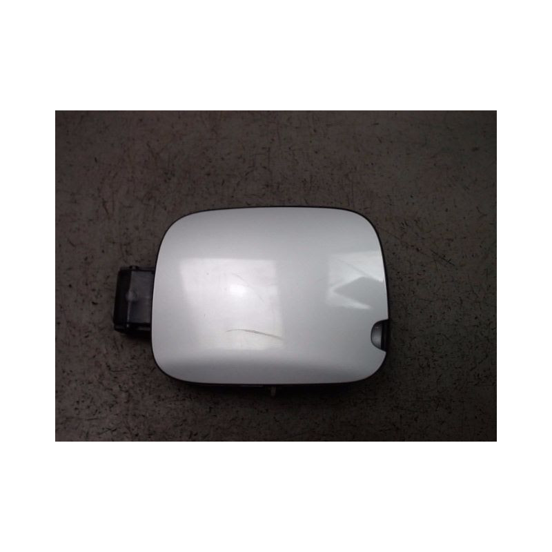 VOLET DE TRAPPE CARBURANT CITROEN C3