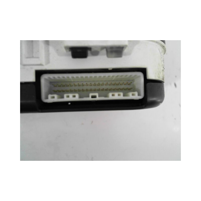BLOC COMPTEURS TOYOTA COROLLA 2004-