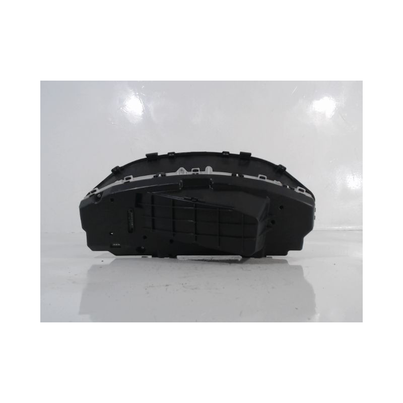 BLOC COMPTEURS TOYOTA YARIS 2005-