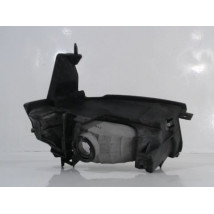 PHARE ANTIBROUILLARD AVANT GAUCHE TOYOTA AVENSIS VERSO 04-06