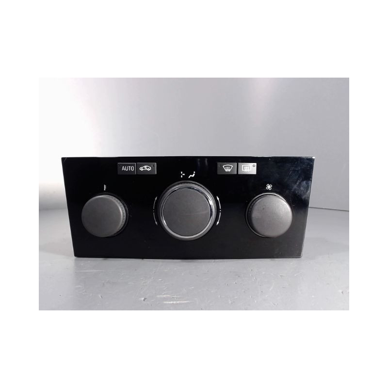 COMMANDE DE CHAUFFAGE OPEL ASTRA GTC 3P