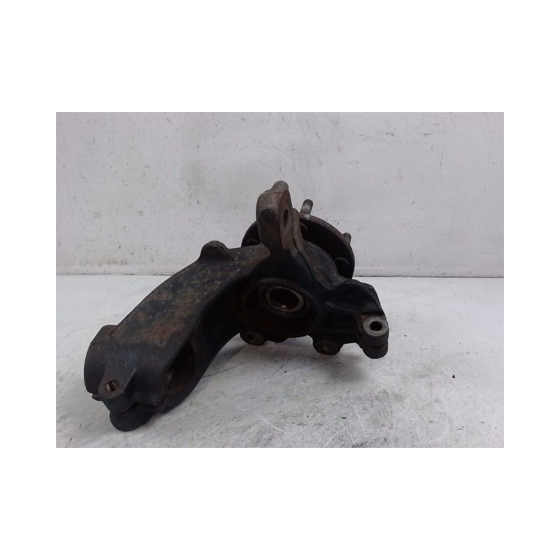PIVOT AVANT DROIT FORD FOCUS 2008-