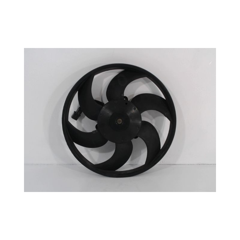 MOTEUR VENTILATEUR RADIATEUR SMART FORFOUR -04/2004