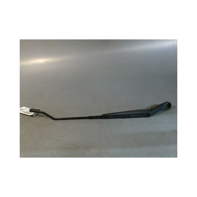 BRAS ESSUIE-GLACE AVANT DROIT NISSAN MICRA 2009-