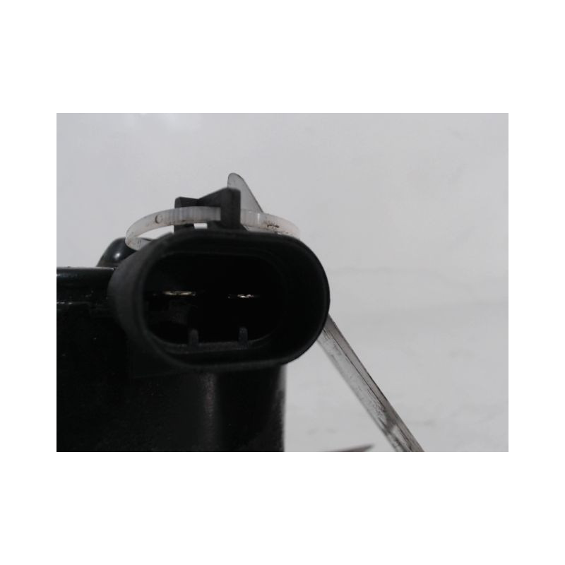 MOTEUR VENTILATEUR RADIATEUR OPEL CORSA 97-2000