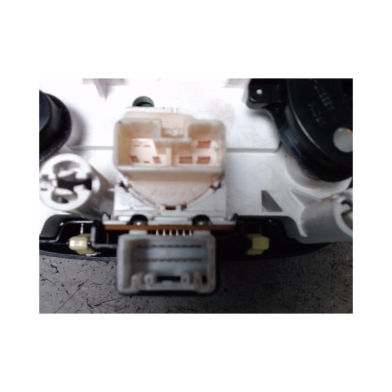 COMMANDE DE CHAUFFAGE TOYOTA RAV4 2000-