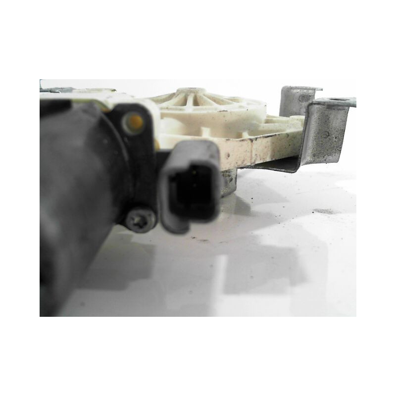 MECANISME+MOTEUR LEVE-GLACE AVANT DROIT NISSAN MICRA 2009-