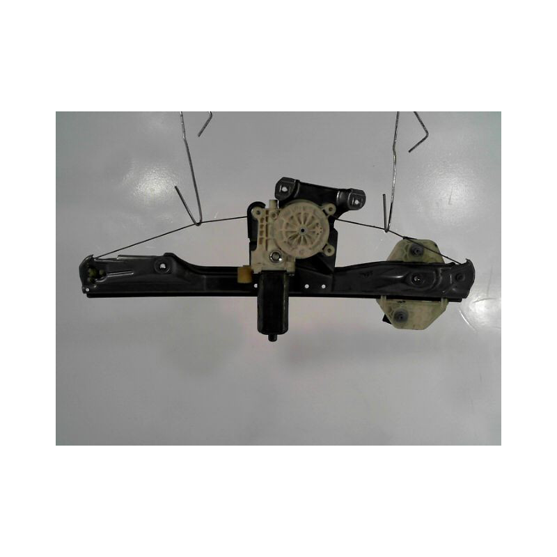 MECANISME+MOTEUR LEVE-GLACE ARRIERE DROIT RENAULT CLIO II PH.2 01-06