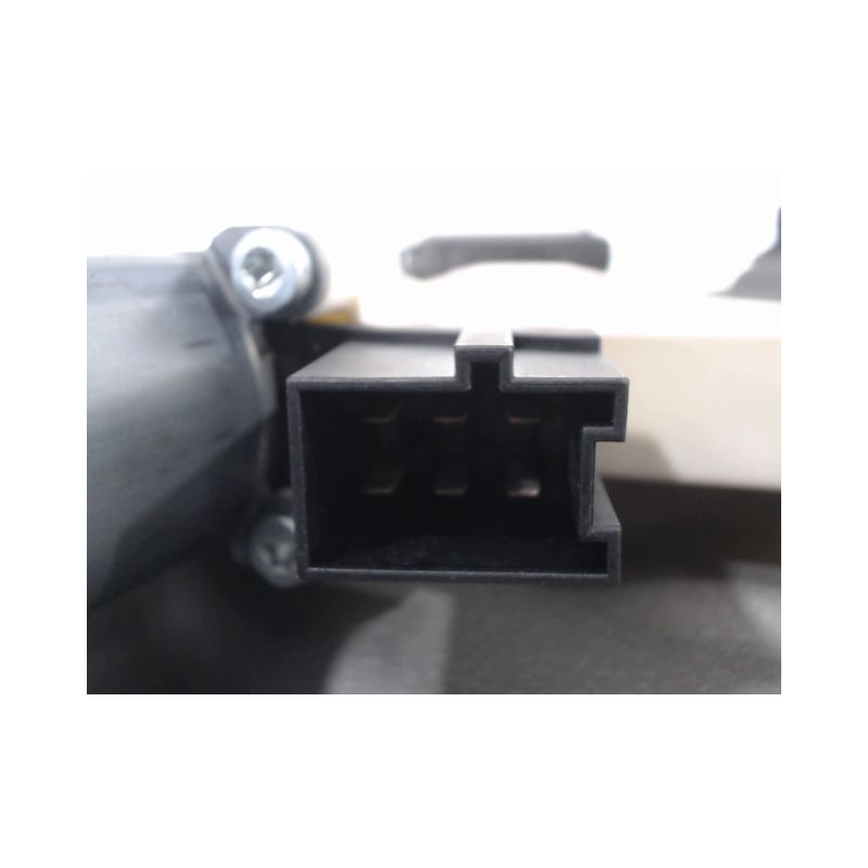 MECANISME+MOTEUR LEVE-GLACE AVANT GAUCHE MERCEDES CLASSE A 2001 -