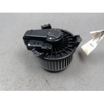 MOTEUR VENTILATEUR CHAUFFAGE TOYOTA YARIS